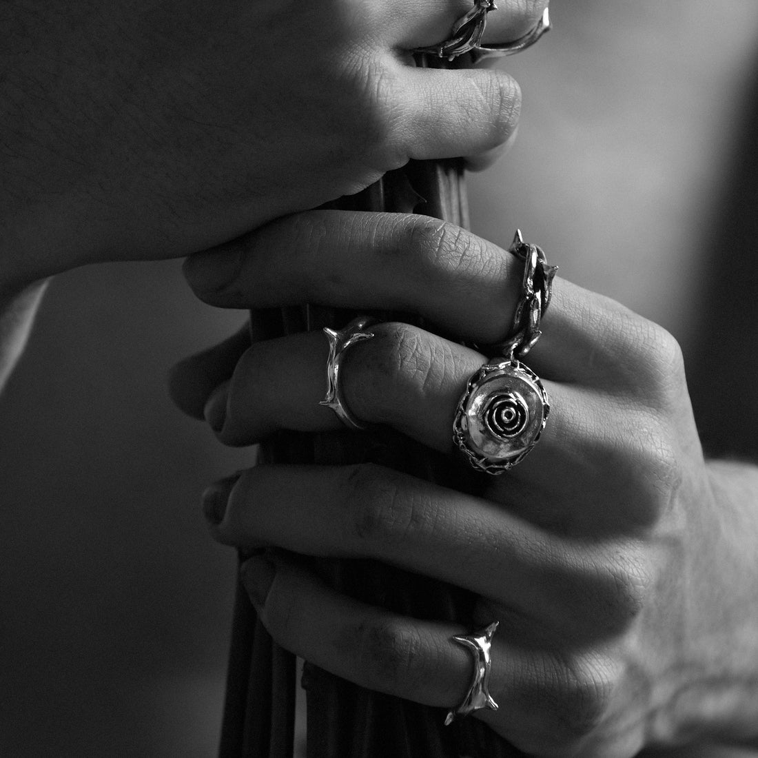 Joyas y accesorios en Bogotá: Dónde encontrar la mejor plata 950 para hombre