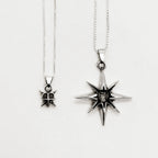 Set Love Is In The Air de Flames Army: dije corazón y dije estrella en plata 950, cada uno con su cadena