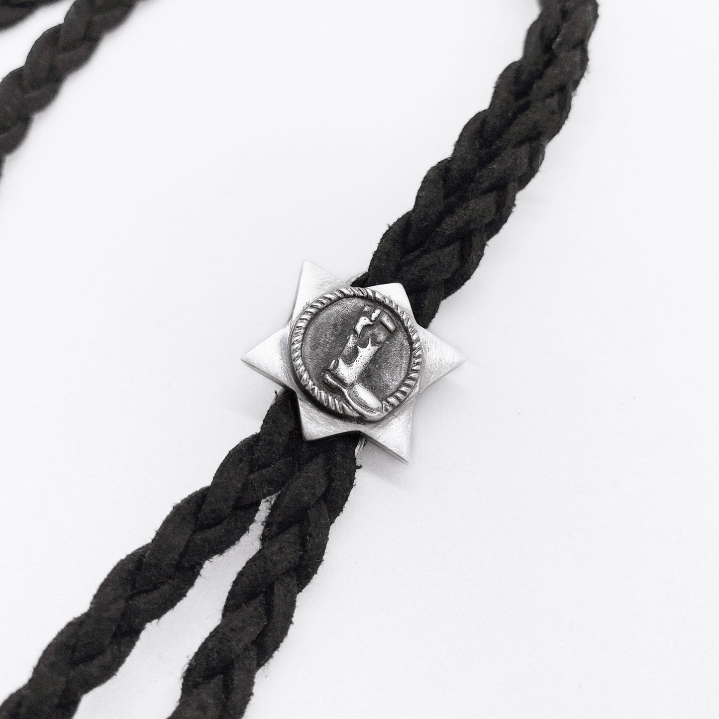 Bolo tie