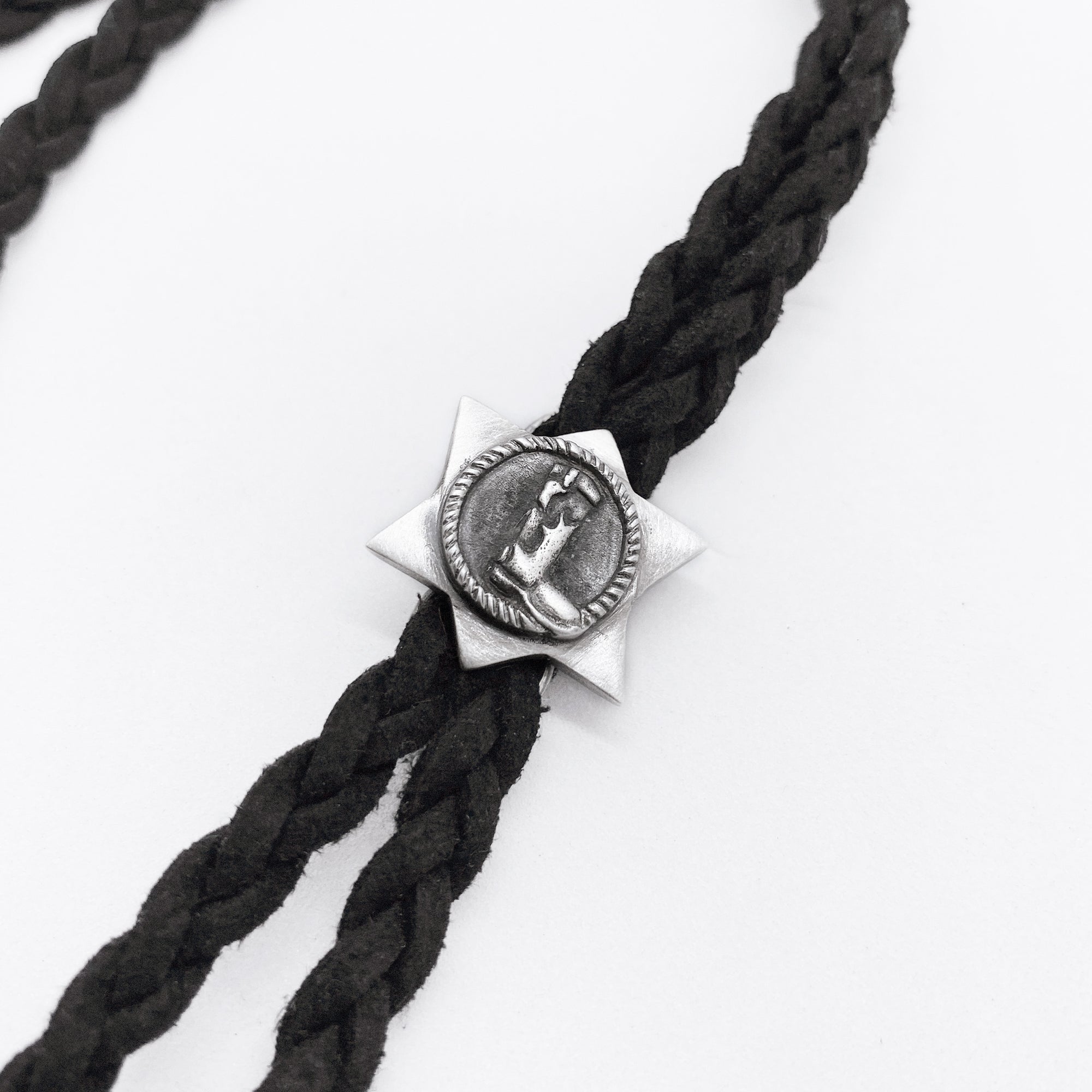 Bolo tie