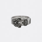 Horseshoe belt